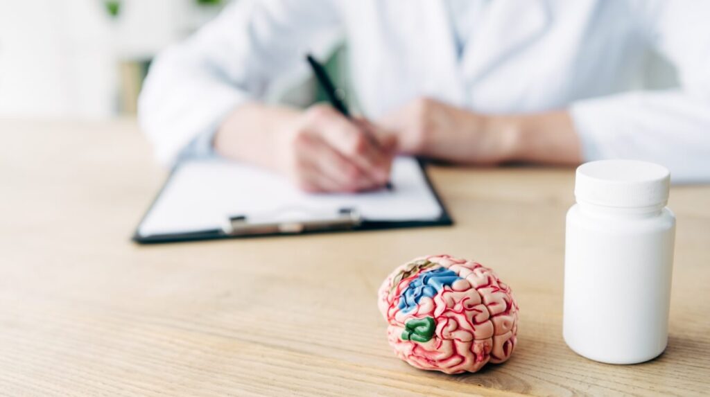 hearing aids improve brain health