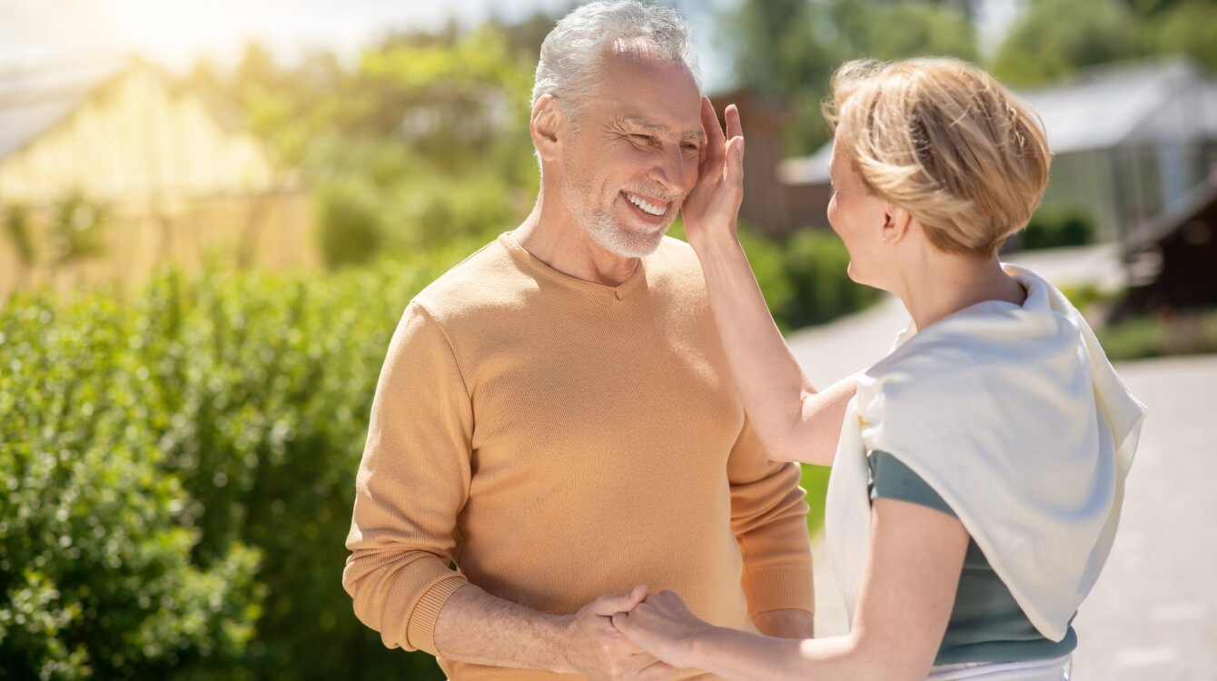 behind the ear vs in the ear hearing aids
