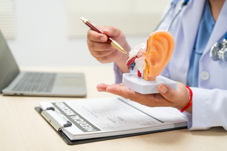 how to decide which hearing aid is best